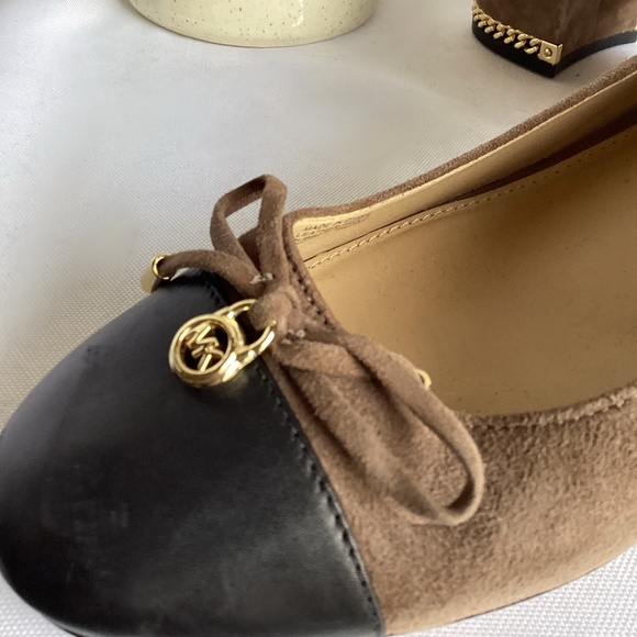 Michael by Michael Kors Taupe Suede Mid-Heel Pumps with Black Toe Detail and Bow - Picture 2 of 4